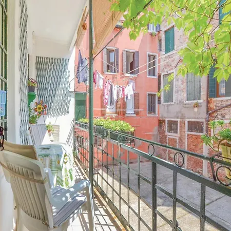 Apartament Casa Santo Stefano Wenecja